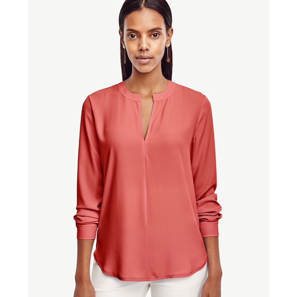 NWOT Ann Taylor Mixed Media Split Neck Blouse XSP